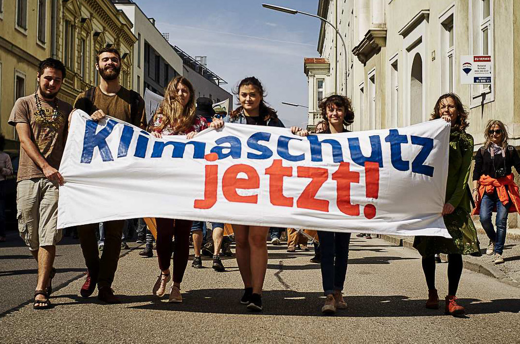 Bild: Marcel Billaudet - Klimademo in Wiener Neustadt
