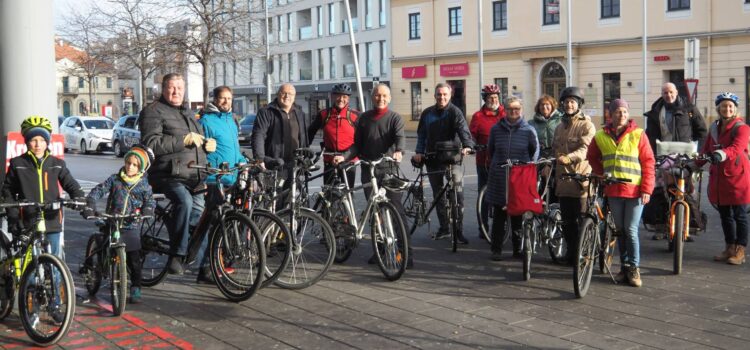 Neujahrsradeln 2024 von Wiener Neustadt zum “Neujahrsschwimmen” in Bad Fischau