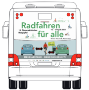 Wiener Neustadt: Busse mit Radlobby-Abstands-Logo und Radgipfel-Termin