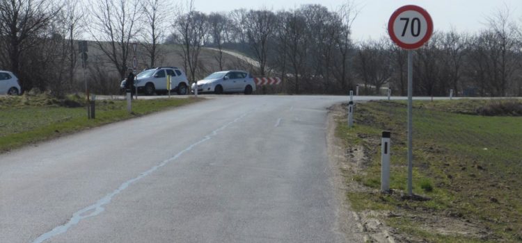 Boindlfeld – bringt Tempolimit 70 in einer Kurve mehr Sicherheit? Boindlfeld – bringt Tempolimit 70 in einer Kurve mehr Sicherheit?