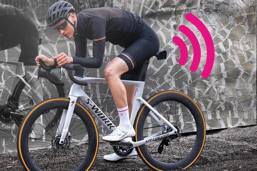 Erste Fahrrad-Dashcam mit Abstandsmesser für Überholende