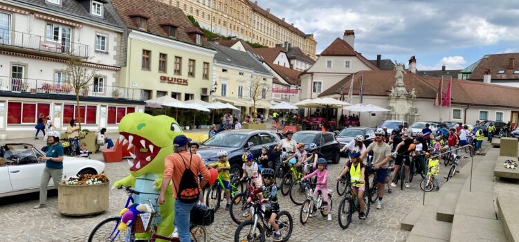 Mit Dino in die Mobilitätszukunft!