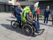 Wolkersdorf fährt ab – auf die Rikscha!