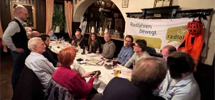 Rekordbeteiligung beim Radlobby-Stammtisch in Purkersdorf Rekordbeteiligung beim Radlobby-Stammtisch in Purkersdorf