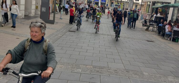 Kremser Gasse in St. Pölten mit 20.000 Besucherinnen und Besucher täglich