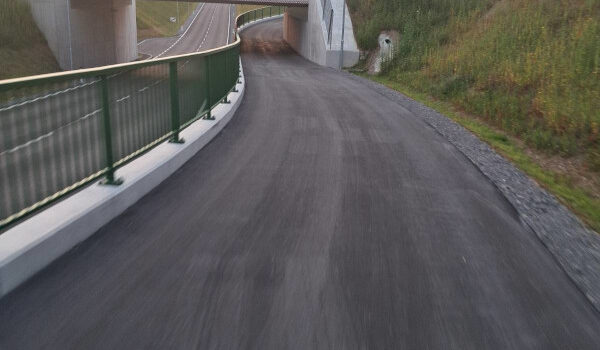 Neue Unterführung an der Raglitzerstraße – ein Gewinn für Bahn, Rad und Auto Neue Unterführung an der Raglitzerstraße – ein Gewinn für Bahn, Rad und Auto