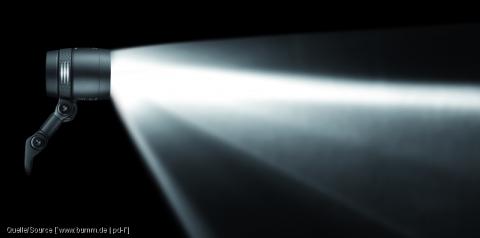 Sicher unterwegs mit Licht (C) www.pd-f.de bumm beleuchtung